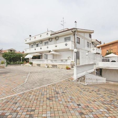 Hotel La Maison Delle Terme Тиволи-Терме Экстерьер фото